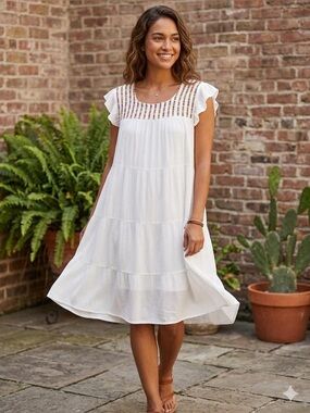 Studio West White Dress with Multicolor Embroidered Stripes